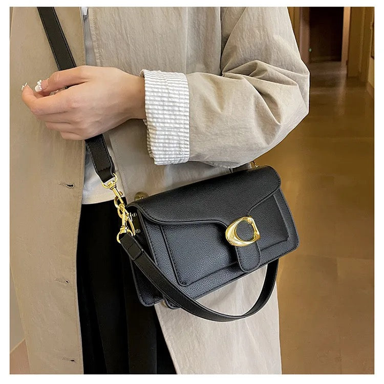 Valloré | Elegante C-Tasche für anspruchsvolle Individualisten