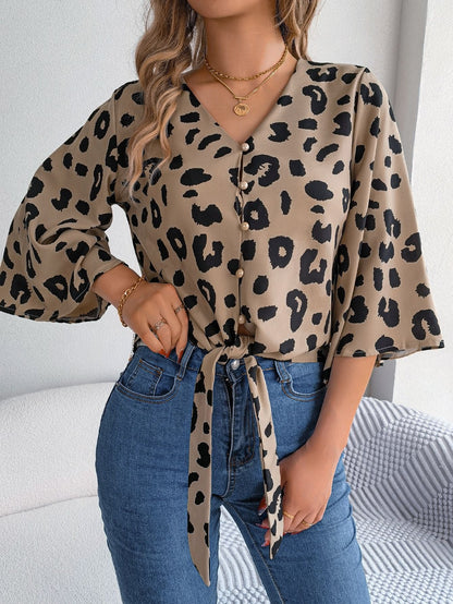 Valloré | Bluse mit Muster und Schleife